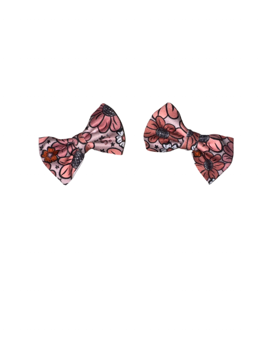 Two bow clips